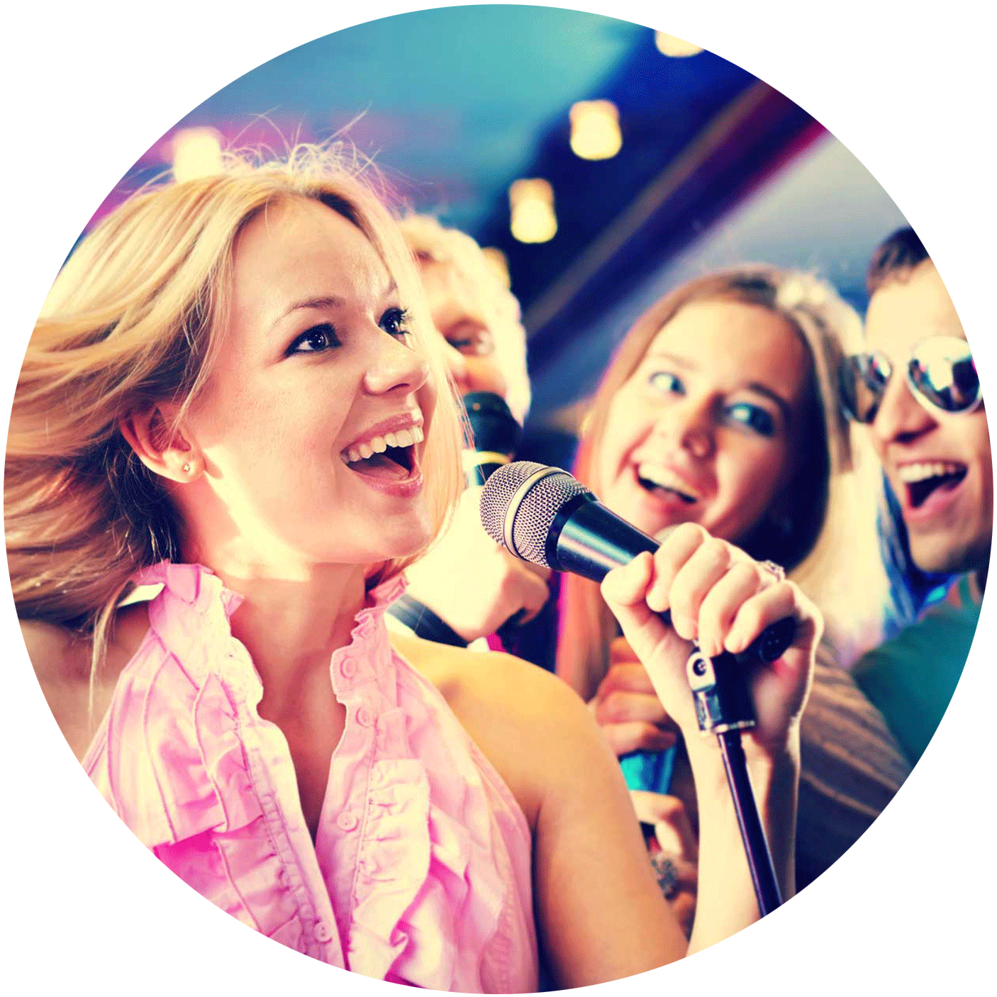 Happy-Girl-Singing-500x500-circle